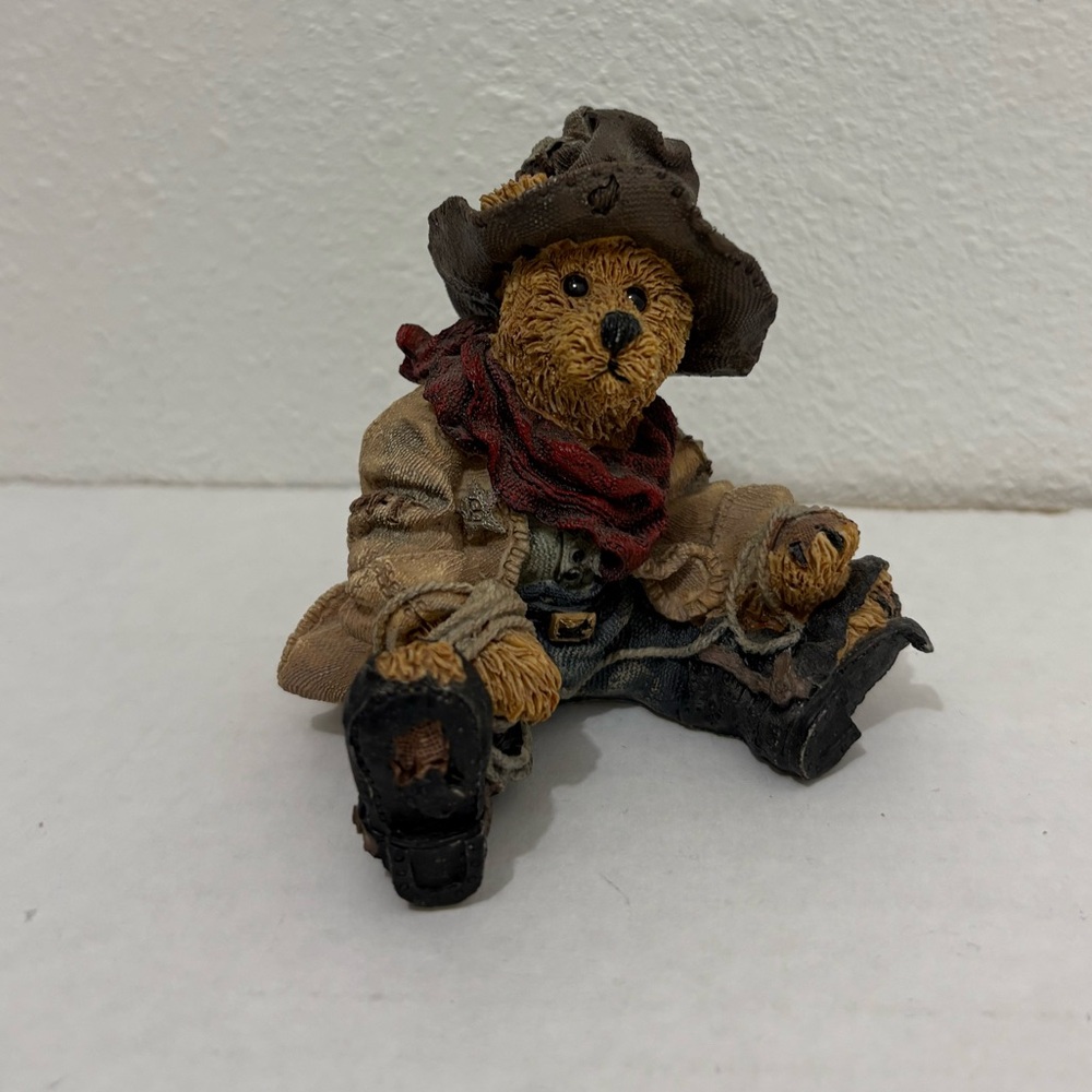 Boyds Bears & Friends Hop-A-long .. the Deputy 1994 Figurine 9E1945